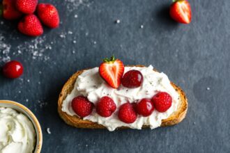 Fluffy whipped ricotta toast: a creamy, delightful breakfast.