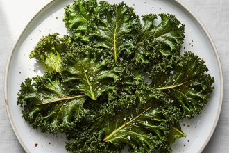 Crunchy Delight: The Ultimate Guide to Roasted Kale Chips