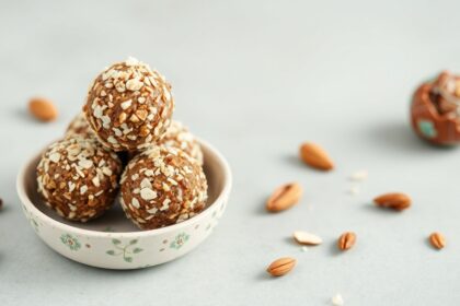 Energy boost: Homemade almond butter date balls for a healthy snack.
