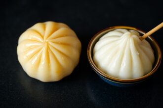 Sweet Japanese rice dumpling guide: dango varieties.