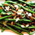 Crunchy Elegance: Sautéed Green Beans with Toasted Almonds