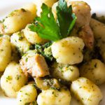Savor Pesto Gnocchi with Chicken: A Flavorful Twist