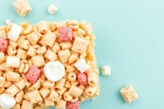 Magic Behind Rice Krispies Treats: Crunchy, sweet masterpiece revealed.